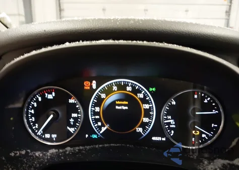 2017 Buick Lacrosse Essence z USA, uszkodzony, nr VIN 1G4ZP5SS4HU189573